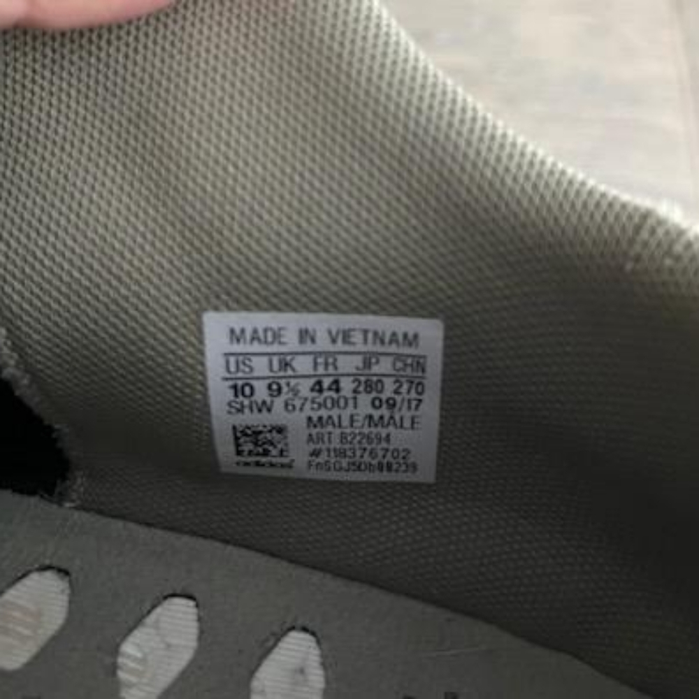 Men's Adidas NMD R2 - Picture 9 of 9